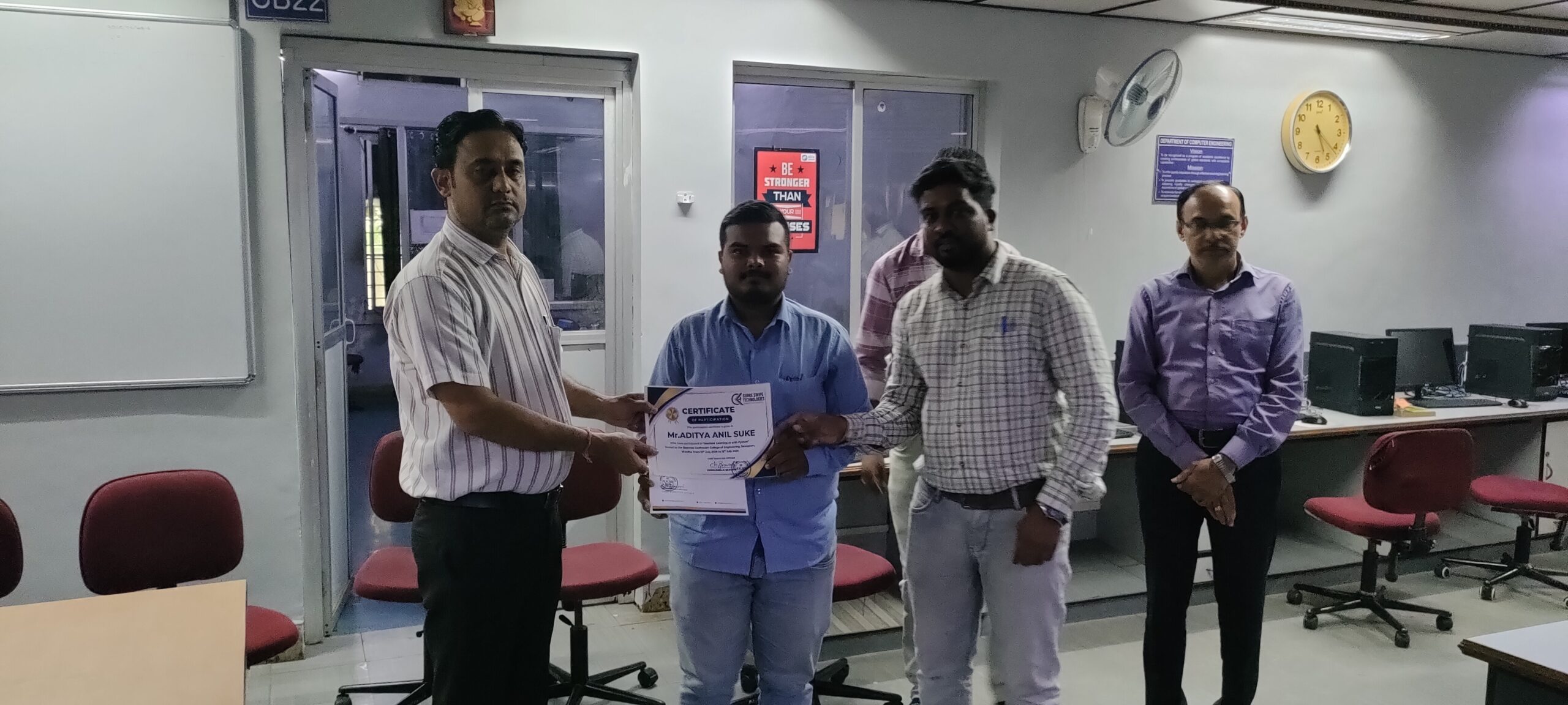 Group Certificate Distribution